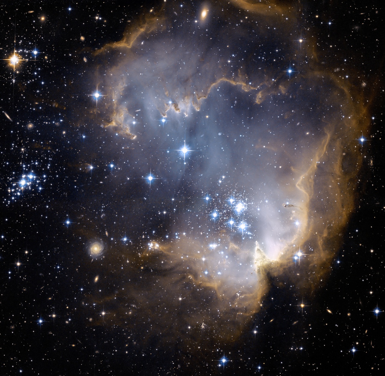 Ten Writing Prompts for Fantasy/Sci-fi Writers